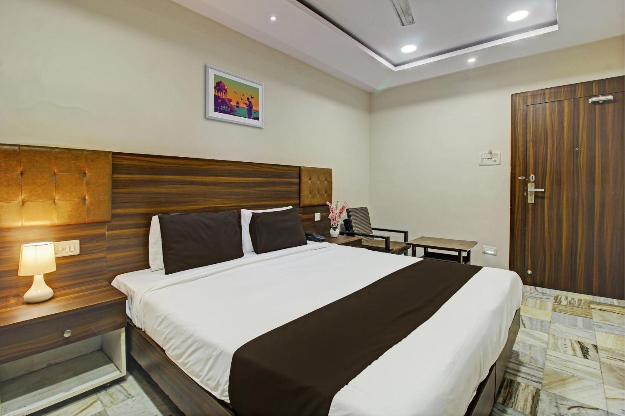 Hotel O Srujana Stay Inn Hyderabad Eksteriør bilde